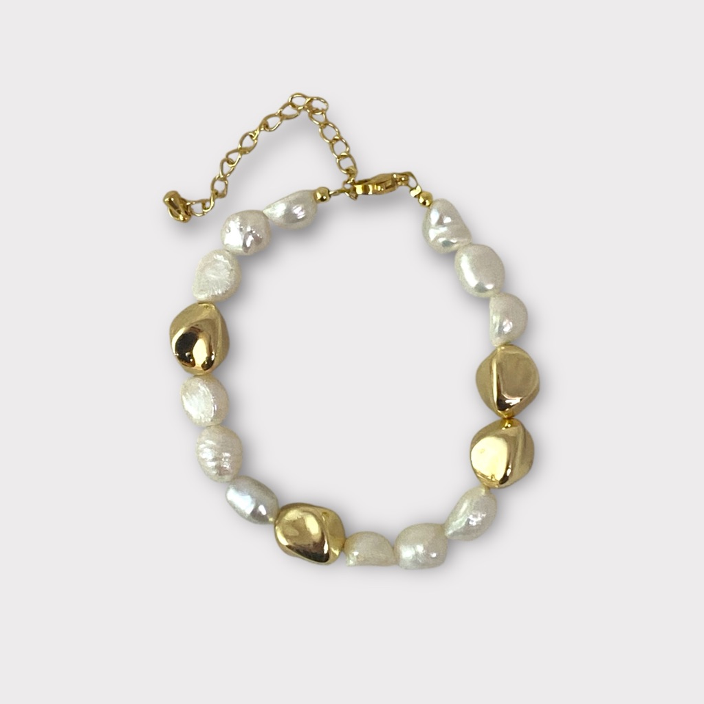 Pearl Gold Bracelet